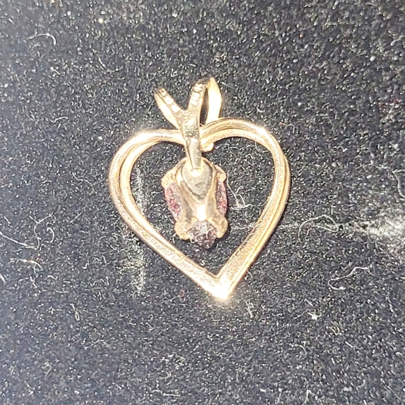 HEART DOUBLE GARNET PENDENT - Picture 2 of 9